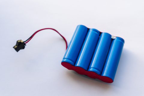 Rechargeable battery for robot vacuum